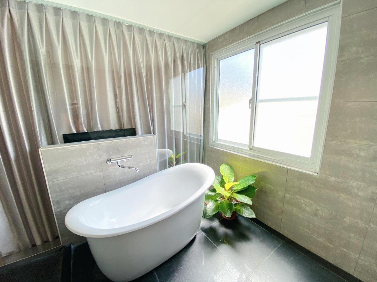 Mutter Apartment Tainan Exterior foto